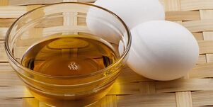 Eggs with oil for the preparation of healing ointments